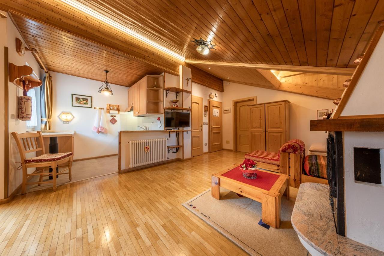 Apartament Majon D'Aisciuda Vigo di Fassa Zewnętrze zdjęcie