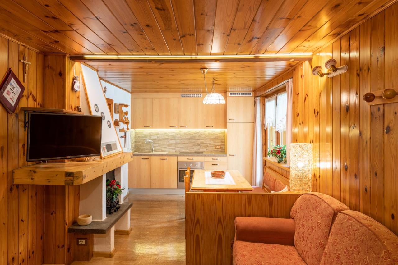 Apartament Majon D'Aisciuda Vigo di Fassa Zewnętrze zdjęcie