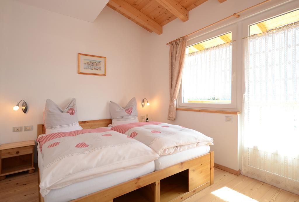 Apartament Majon D'Aisciuda Vigo di Fassa Pokój zdjęcie